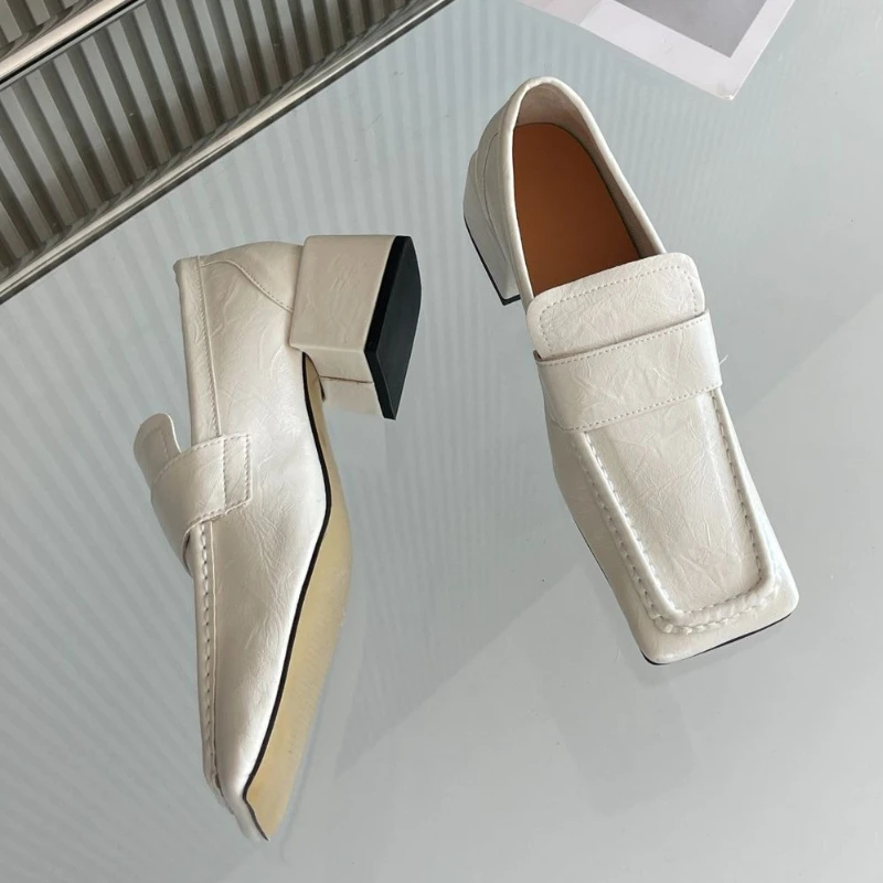 Dames schoenen met vierkante n - Leather Work Flats Women recensie en prijs