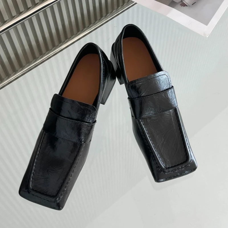 Dames schoenen met vierkante n - Leather Work Flats Women recensie en prijs